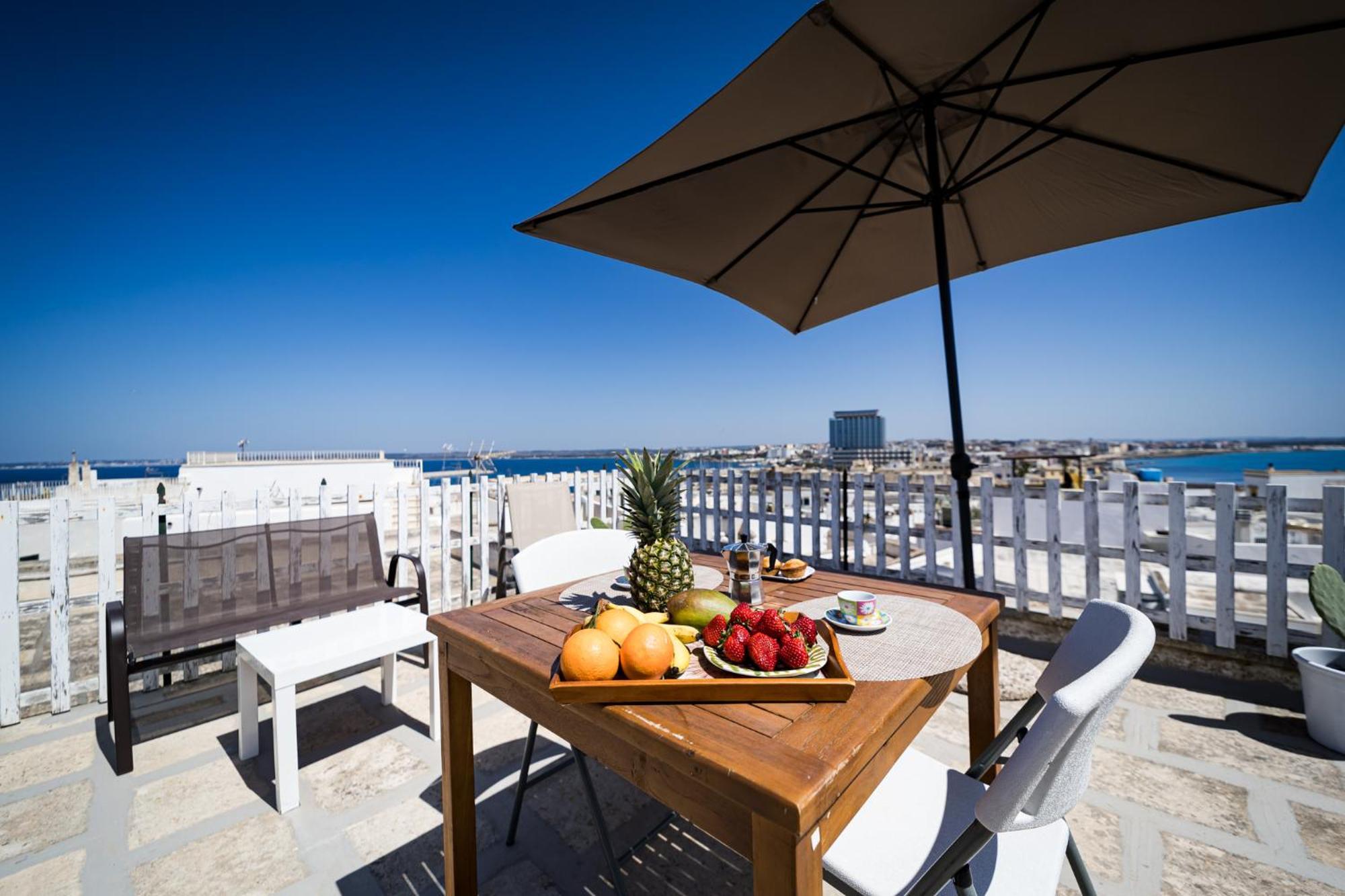 Corte De Maio - Exclusive Terrace - By Click Salento Gallipoli Zewnętrze zdjęcie